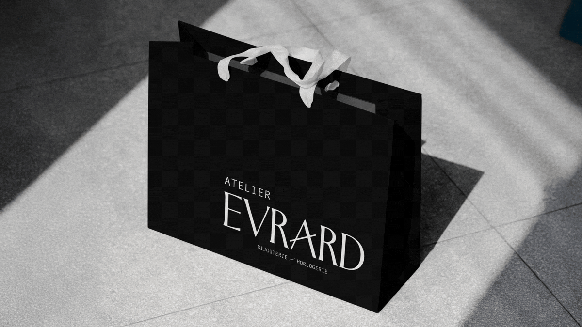 Animation du packaging Atelier Evrard avec sac de bijouterie